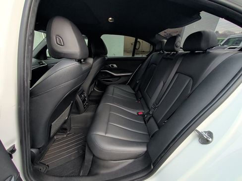 Used 2020 BMW 330i xDrive Sedan w/ Convenience Package image 12