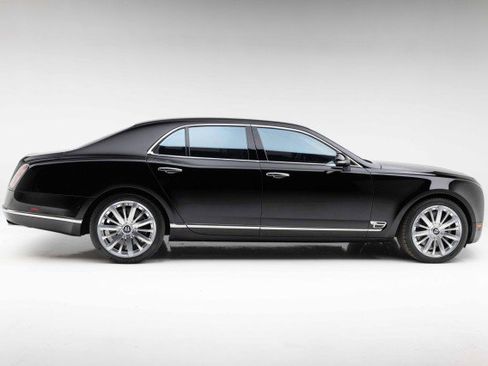Used 2014 Bentley Mulsanne image 15