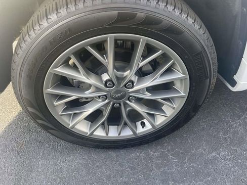 Used 2025 Jeep Grand Cherokee Summit image 13