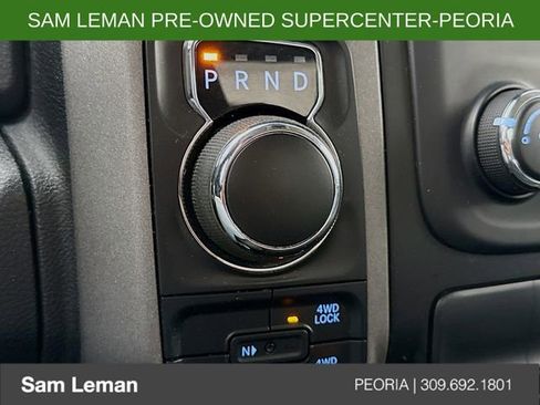 Used 2017 RAM 1500 Express AWD/4WD image 16