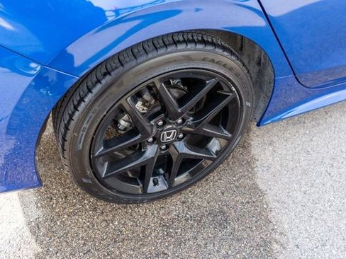 Used 2024 Honda Civic Sport image 10