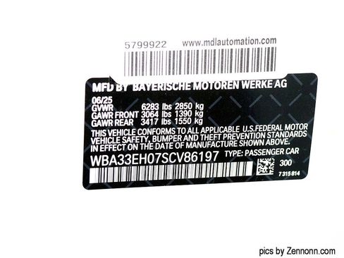 Used 2025 BMW 740i xDrive w/ Executive Package image 44