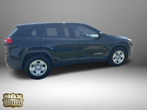 Used 2014 Jeep Cherokee Sport FWD image 10