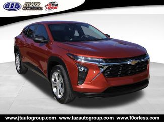 Used 2024 Chevrolet Trax LS FWD video 1