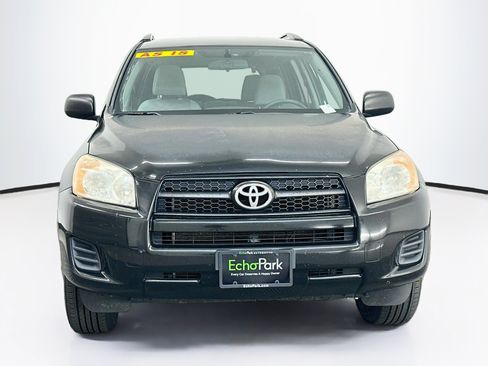 Used 2012 Toyota RAV4 4WD w/ Value Pkg image 2