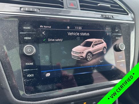 Certified 2023 Volkswagen Tiguan SE R-Line image 22