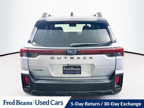 Used 2026 Subaru Outback Premium AWD/4WD image 7