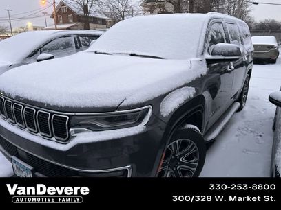 Used 2024 Jeep Wagoneer L Series II w/ Flexible Seating Group