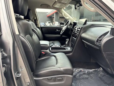 Used 2024 Nissan Armada SV w/ Cargo Package image 10
