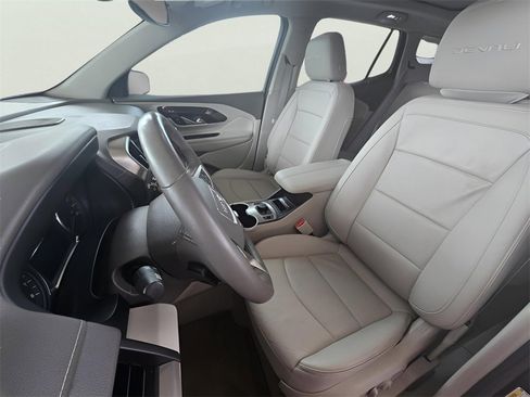 Used 2019 GMC Terrain Denali w/ LPO, 'HIT The Road' Package image 28