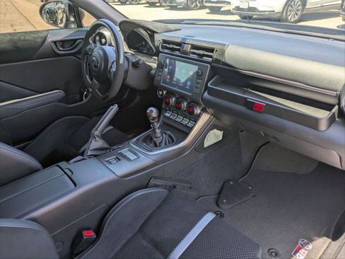 Used 2023 Toyota GR86 Premium w/ ALL Weather Mat Package (TMS) RWD image 22