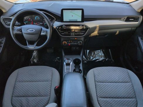 Used 2020 Ford Escape SE image 16
