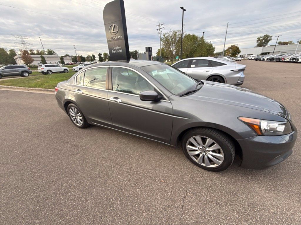Used 2011 Honda Accord EX-L image 18