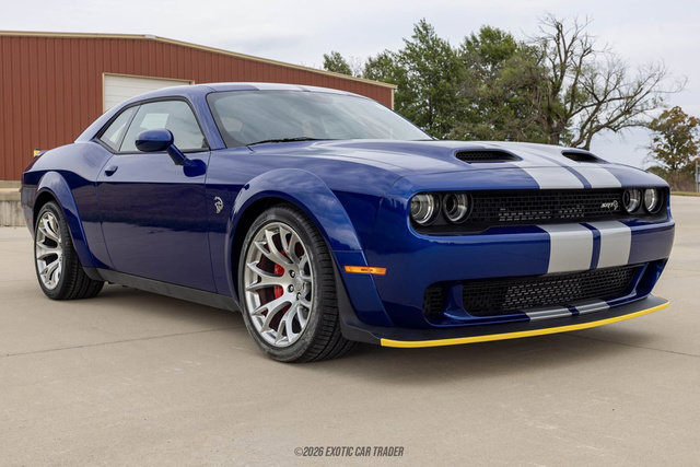 Used 2022 Dodge Challenger SRT Hellcat RWD image 10