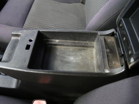 Used 2008 GMC Canyon SLE image 15