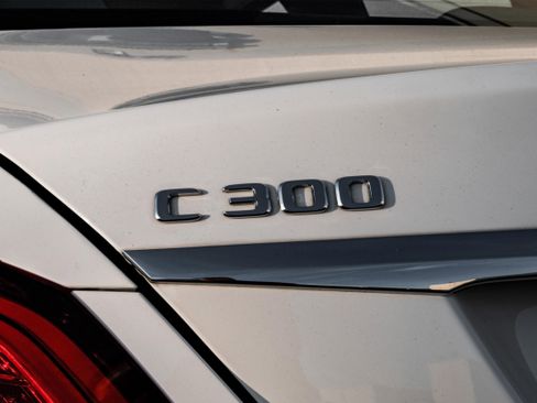 Used 2021 Mercedes-Benz C 300 Sedan image 56