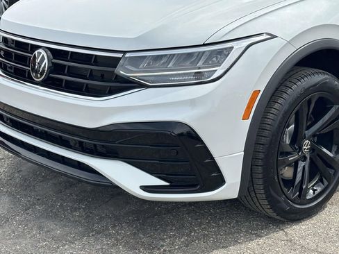 Used 2024 Volkswagen Tiguan SE R-Line image 8