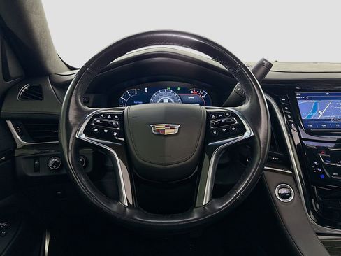 Used 2020 Cadillac Escalade Platinum w/ Escalade Sport Edition AWD/4WD image 13