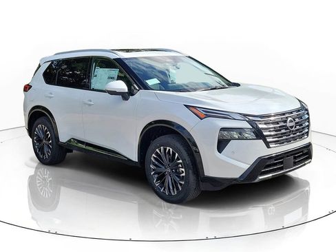 New 2026 Nissan Rogue Platinum AWD/4WD image 1