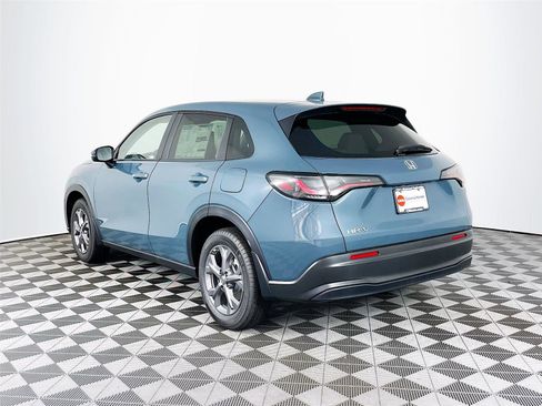 New 2026 Honda HR-V LX image 4