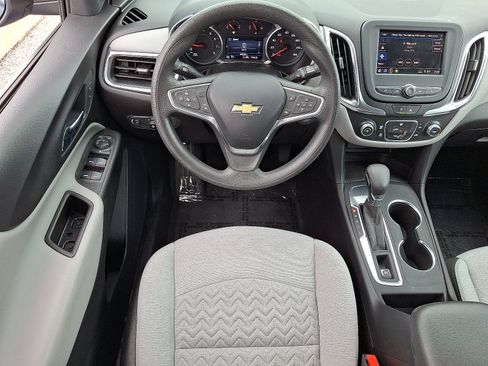 Certified 2022 Chevrolet Equinox LT FWD image 12