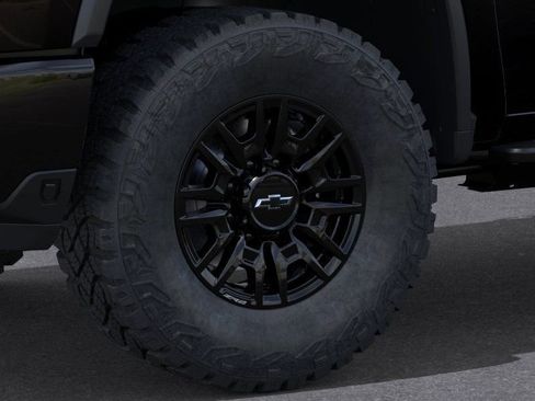 New 2026 Chevrolet Silverado 2500 ZR2 AWD/4WD image 9