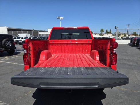 Used 2025 Chevrolet Silverado 1500 Custom Trail Boss w/ Turbomax Blackout Package AWD/4WD image 24