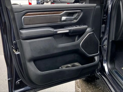 Used 2019 RAM 1500 Laramie image 19