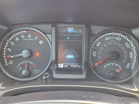 Used 2023 Toyota Tacoma SR w/ SR Convenience Package RWD image 20