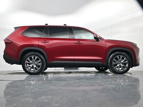 Used 2025 Toyota Grand Highlander Limited image 62