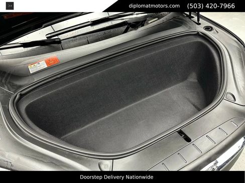 Used 2018 Tesla Model X 75D image 42