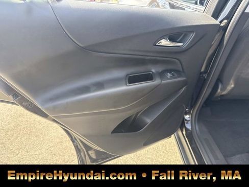 Used 2024 Chevrolet Equinox LT image 18