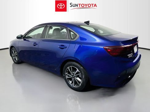 Used 2022 Kia Forte LXS FWD image 6