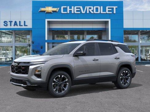 Used 2026 Chevrolet Equinox RS w/ Convenience Package III FWD image 2