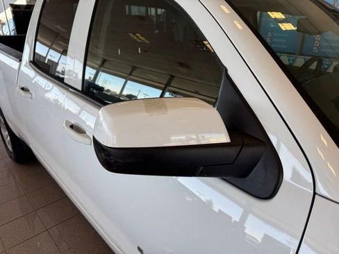 Used 2018 Chevrolet Silverado 1500 LT w/ Trailering Package image 12