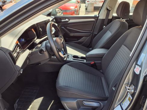 Used 2025 Volkswagen Jetta S FWD image 15