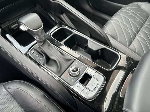 Used 2024 Kia Telluride EX X-Line AWD/4WD image 19