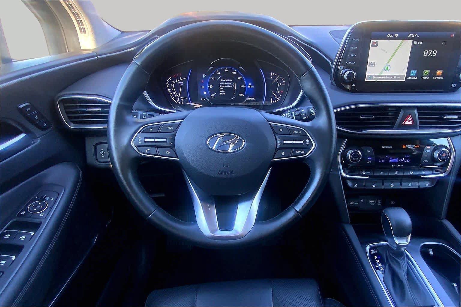 Used 2020 Hyundai Santa Fe Limited AWD/4WD image 6