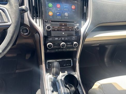 Used 2022 Subaru Ascent Limited w/ Technology Package AWD/4WD image 17