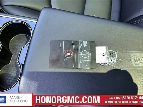 Used 2019 Tesla Model 3 Standard Range RWD image 34