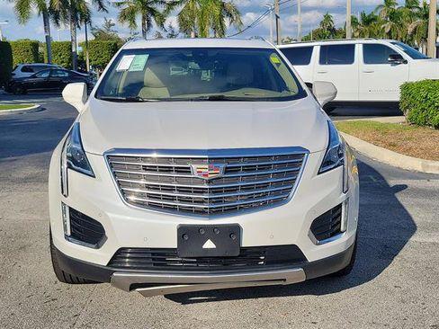 Used 2019 Cadillac XT5 Platinum image 28