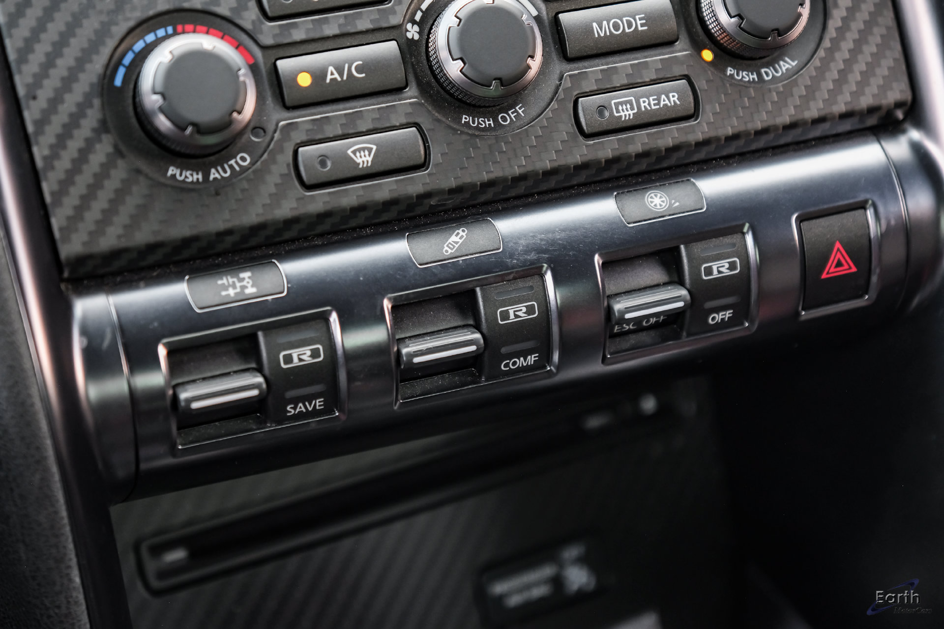 Used 2013 Nissan GT-R Black Edition AWD/4WD image 69