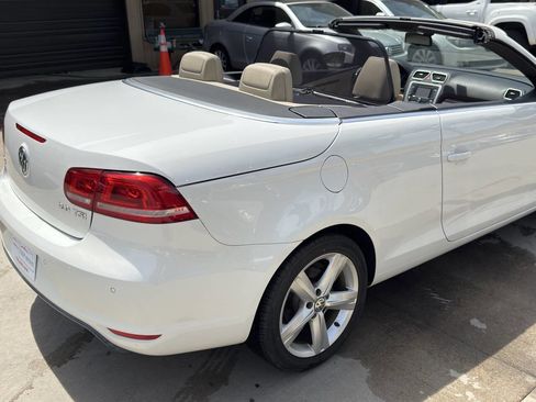 Used 2012 Volkswagen Eos Lux image 9