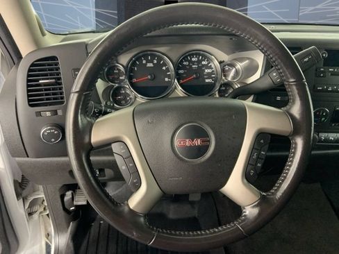 Used 2013 GMC Sierra 2500 SLE w/ SLE Preferred Package AWD/4WD image 25