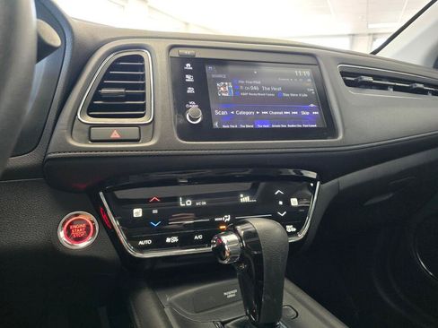 Used 2022 Honda HR-V EX image 24