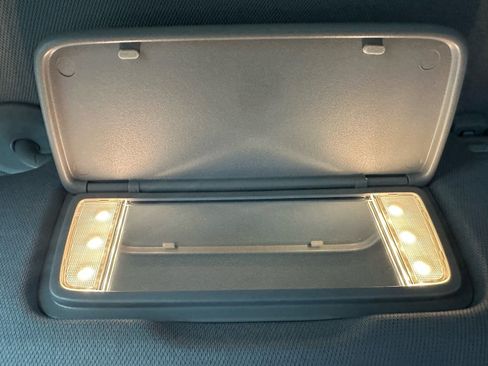Used 2021 Chevrolet Equinox LS w/ LS Convenience Package FWD image 42