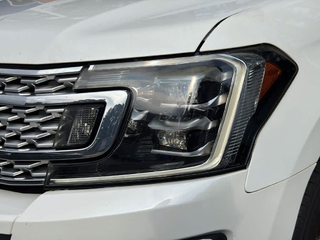 Used 2020 Ford Expedition Max Platinum RWD image 4