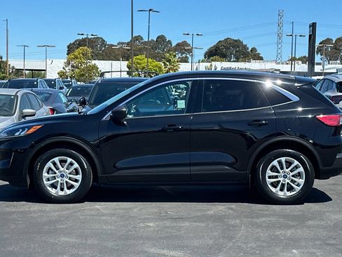 Certified 2022 Ford Escape SE w/ Convenience Package FWD image 10