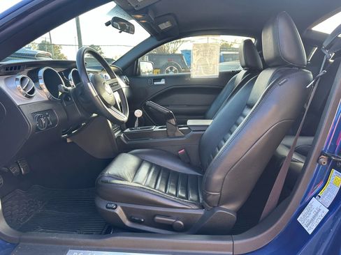 Used 2009 Ford Mustang GT Premium image 13