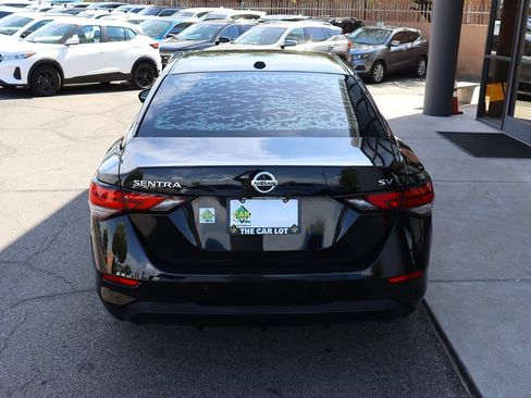Used 2021 Nissan Sentra SV FWD image 10